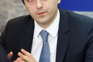 _0135902_1_RG_A_600_900