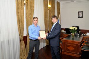 4_S_malchikom_A_900_600